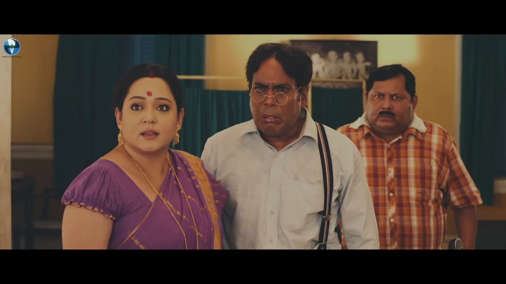 Cholo Potol Tuly 2021 Bengali Movie.mp4 snapshot 01.38.44.875