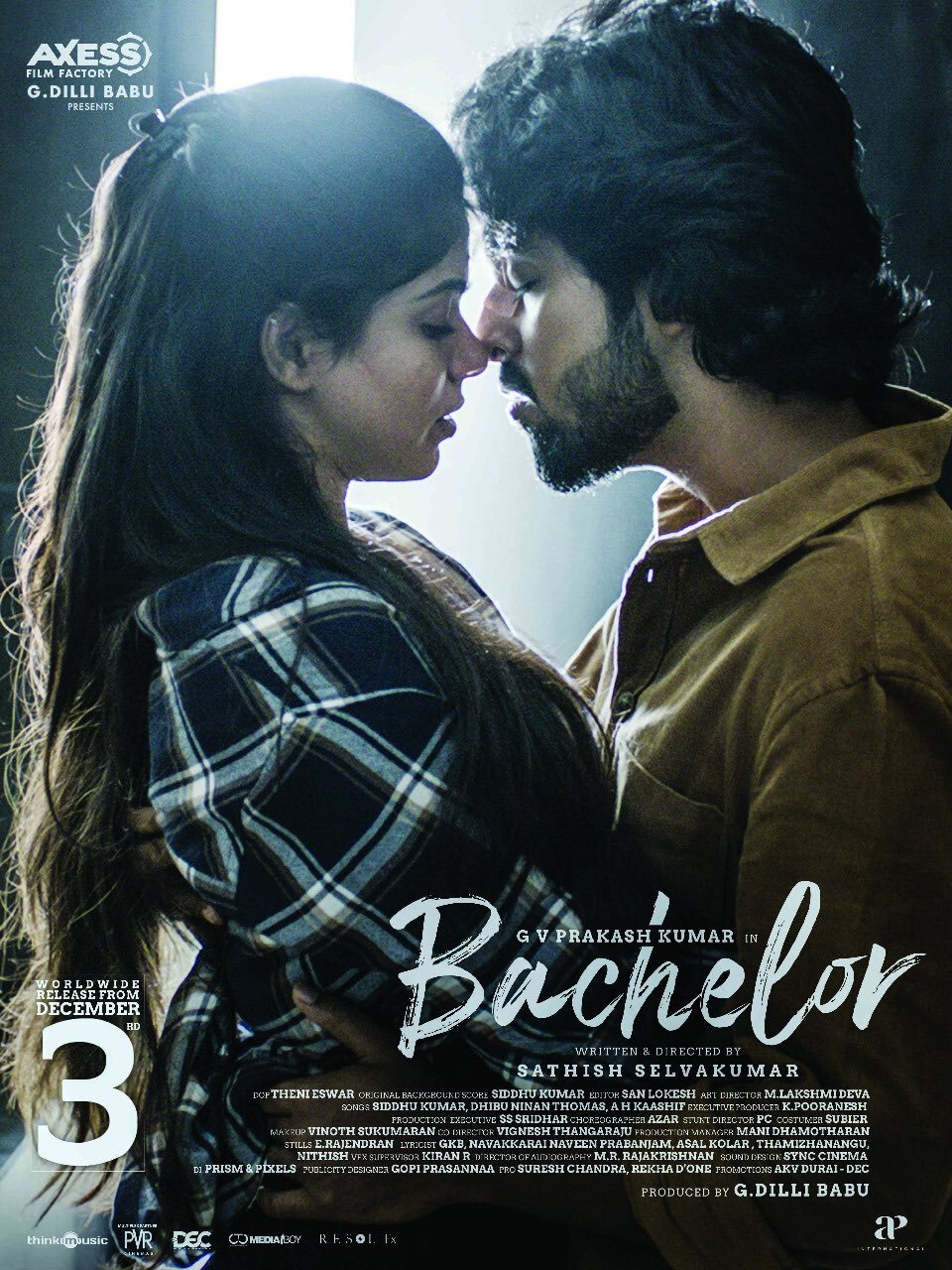 Bachelor 2021 Tamil Movie 480p HDRip ESub 493MB Download