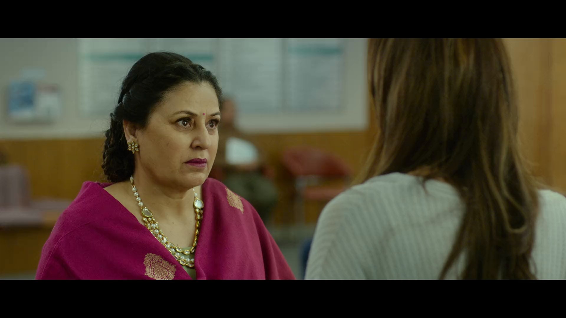 Chandigarh Kare Aashiqui 2021 Hindi Movie 1080p NF HDRip ESub 1.6GB.mkv snapshot 01.23.29.083