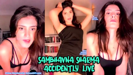Sambhavna Sharma 2022 Accidently Flashing Panty on Live