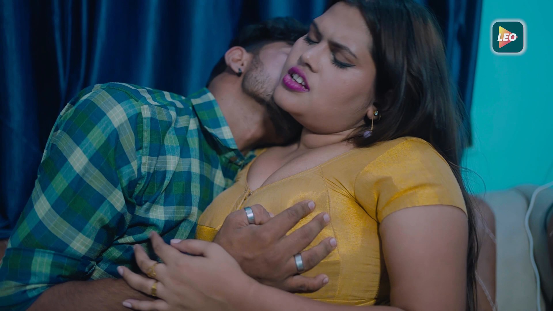 Blue film video indian 2019 cloobex hot girl