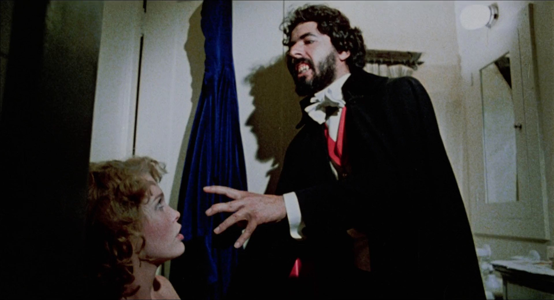 Dracula Sucks (1978) www.9kmovies.giving Hindi Dual Audio UNRATED 1080p BluRay 1.6GB ESub.mkv snapsh