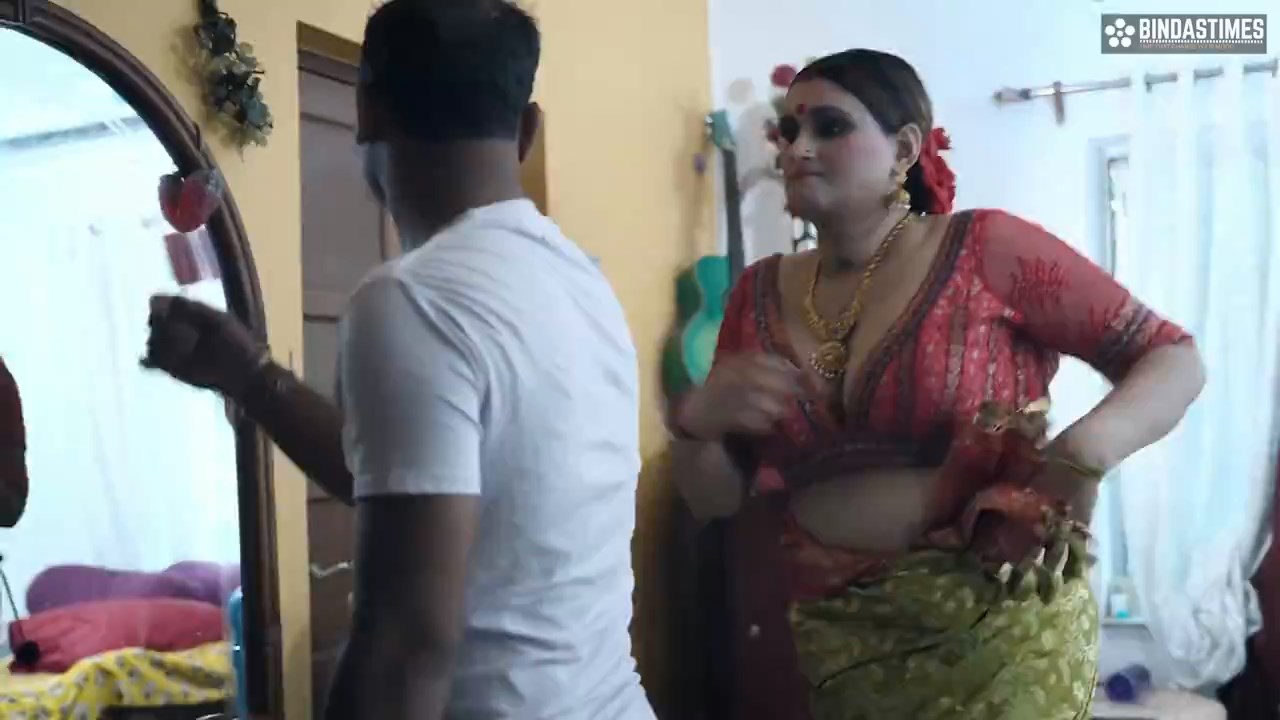 Bade Dudhwali Bhabhi Bhargavi Debi Aur Piyakkar Devar Ki Jabardast Thukai.mp4 at Streamtape.com.mp4 