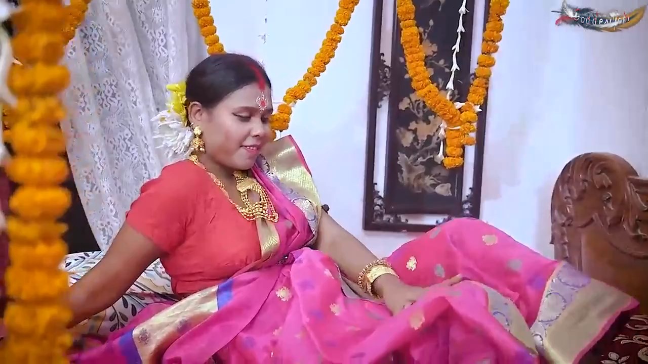 Dulhan Ki Paheli Suhagrat Pati Ki Jagha Debar Ne Bhabhi Ke Sath Mana Liya ~ GoddesMahi.ts snapshot 0