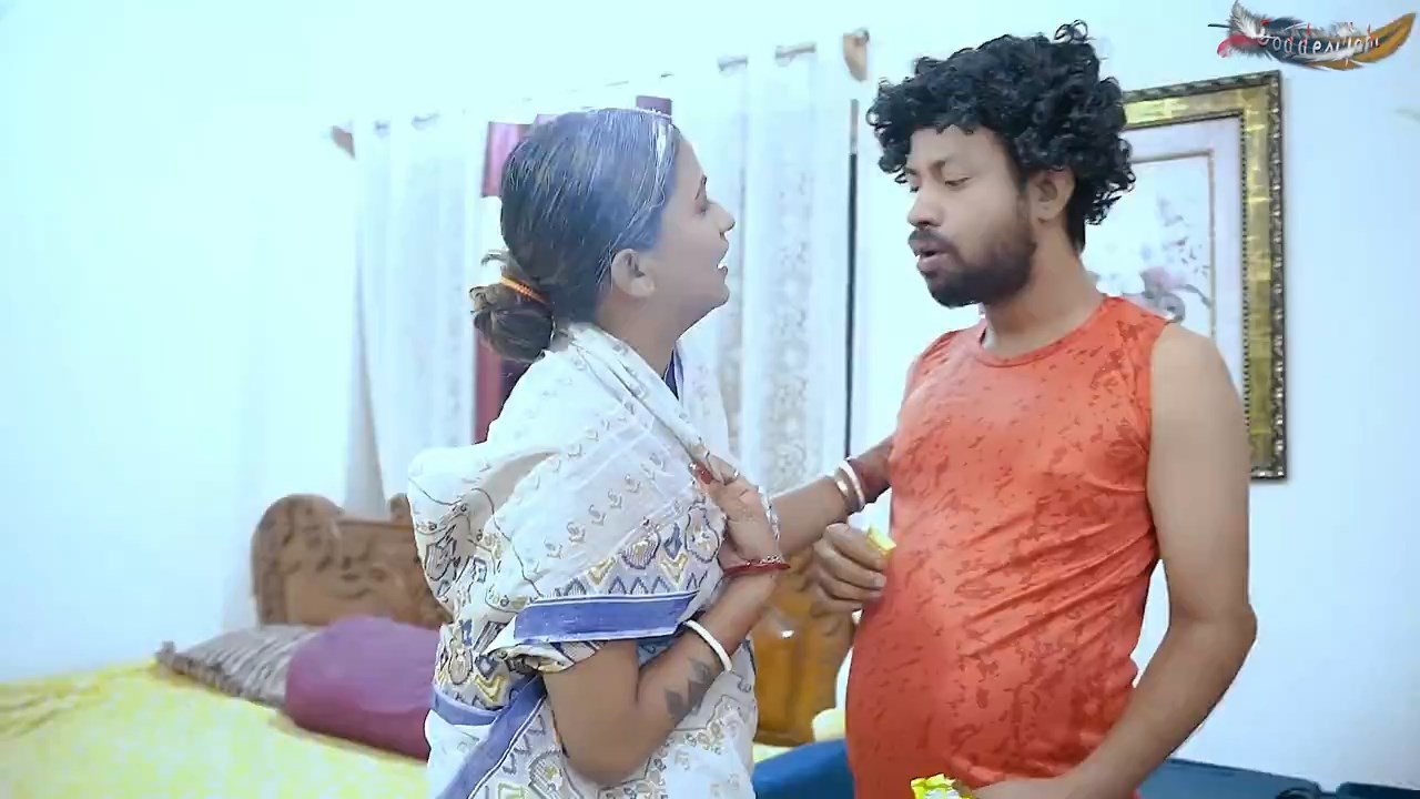 Sexy Sudipa Dadi Ne Apne Pote Ko Akela Paya Aur Raat Bhar Ghapaghap Chudaee ~ GoddesMahi.mp4 snapsho