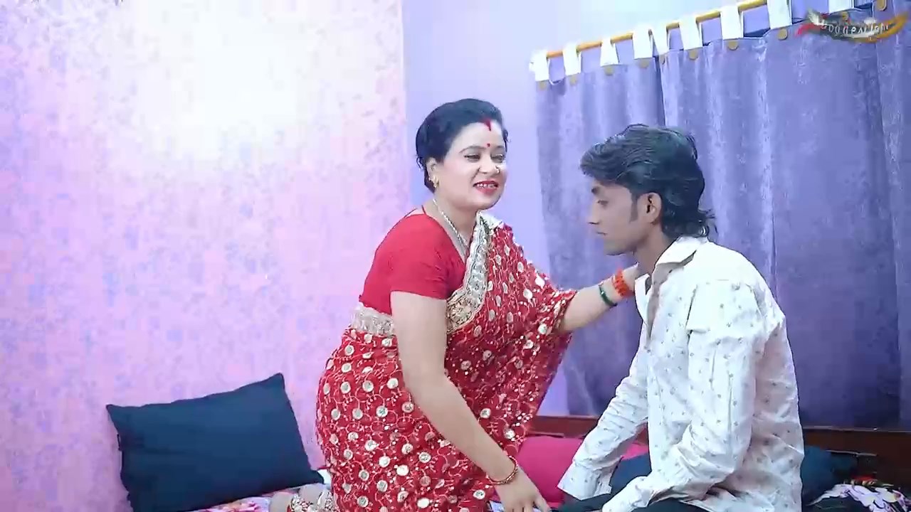 Desi Local Bhabhi Different Type Anal Sex with Her Debar Where Her Husband Was Not At Home.ts snapsh