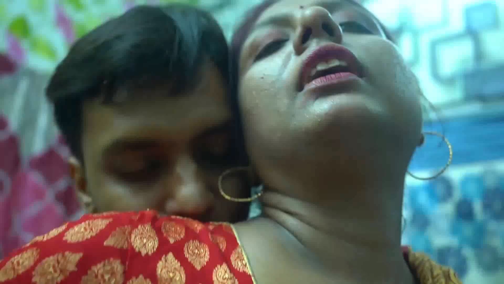 esi Jhuma Bhabhi fucking with her stepson.ts snapshot 03.04.183