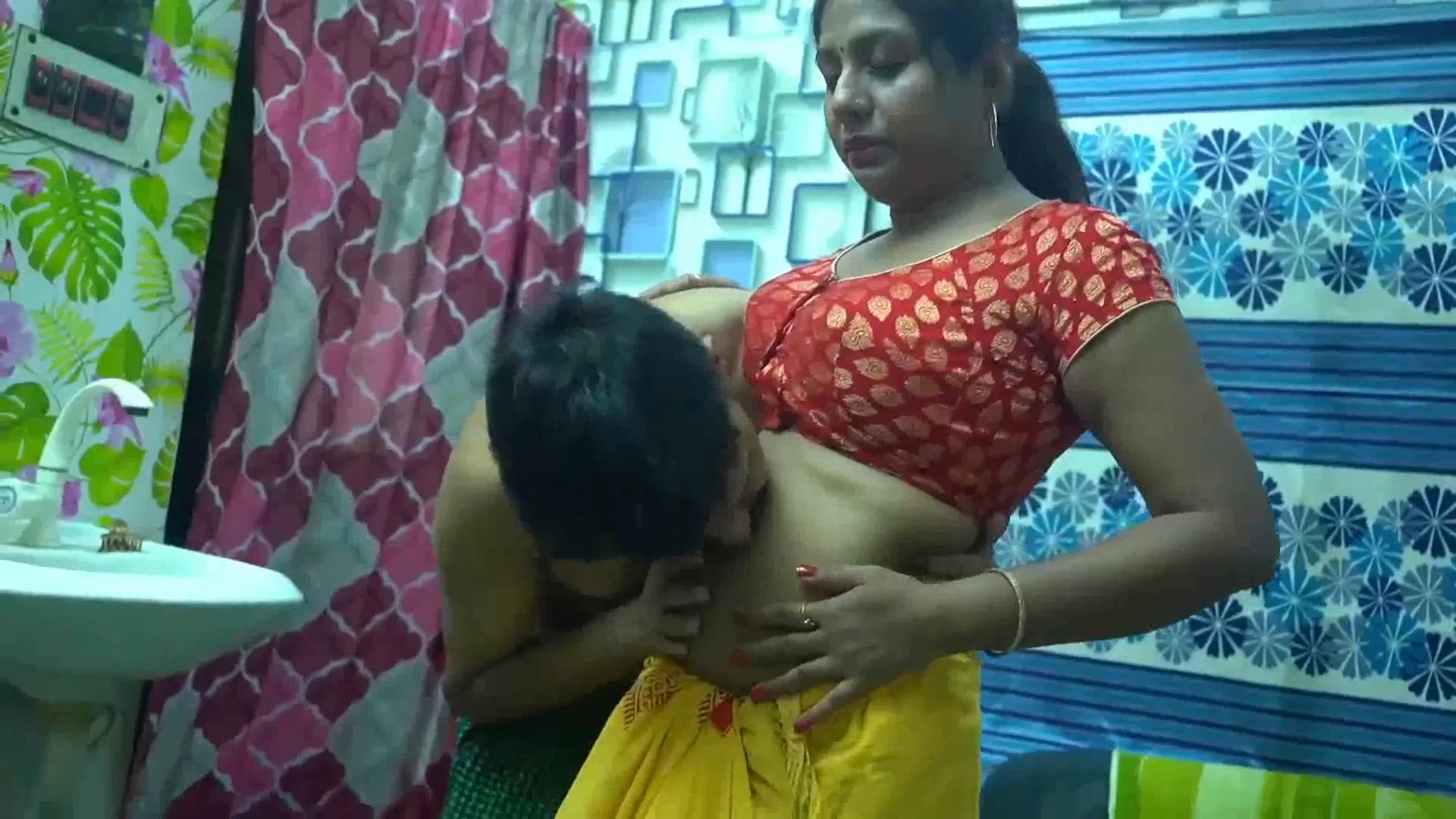 esi Jhuma Bhabhi fucking with her stepson.ts snapshot 03.34.880