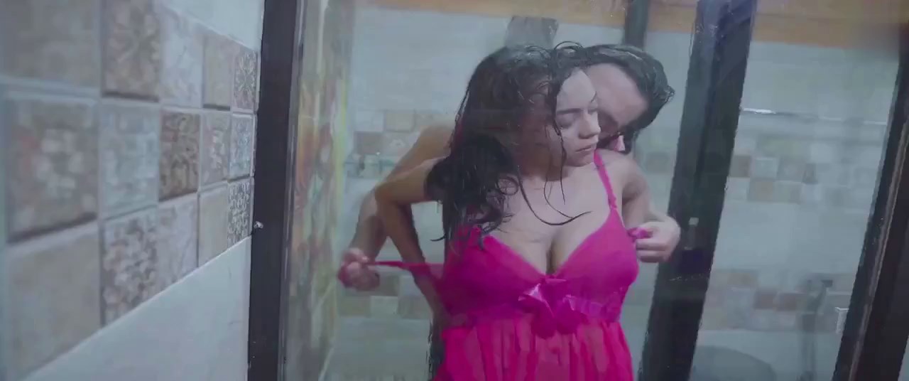 Desi Actress Model Neha Vadoliya Bathroom Sex with BF Full HD[No Watermark].mp4 snapshot 05.45.440