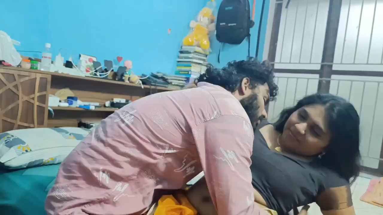 Vaishnavy and Sharun Raj long lip lock with full nude sex.ts snapshot 17.14.963